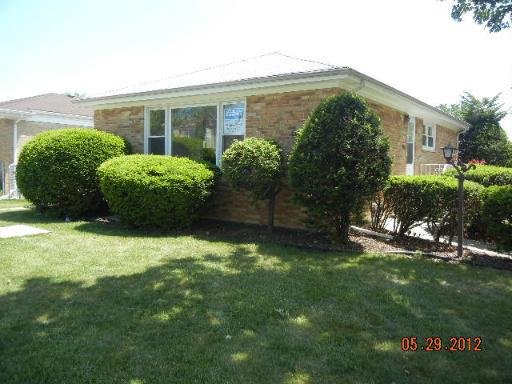 3457 Main St., Skokie, IL 60076