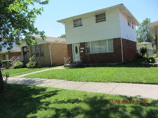 11524 S Aberdeen St., Chicago, IL 60643