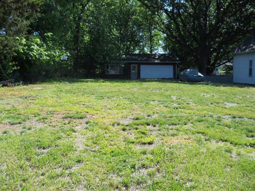 1125 Rock St., Peru, IL 61354