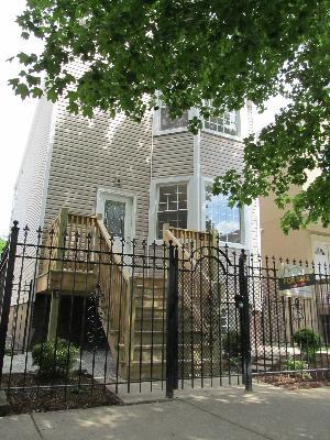 2723 N Ridgeway Ave., Chicago, IL 60647