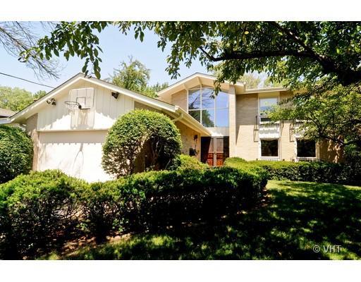 3528 Riverside Dr., Wilmette, IL 60091