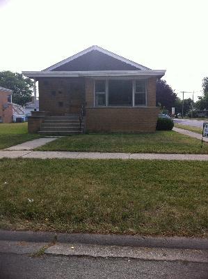 10445 S Tripp Ave., Oak Lawn, IL 60453