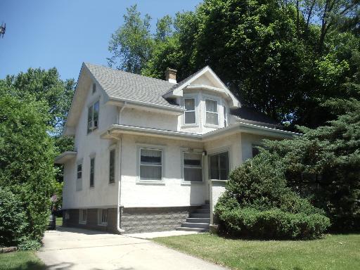 538 Turner Ave., Glen Ellyn, IL 60137