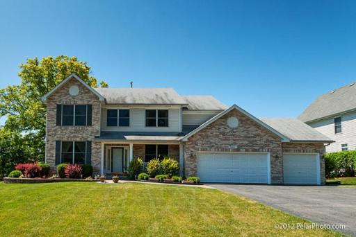 5663 Angouleme Ln., Hoffman Estates, IL 60192
