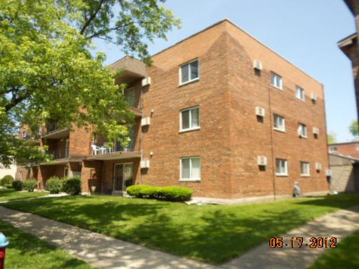 10611 S Parkside Ave. #302, Chicago Ridge, IL 60415