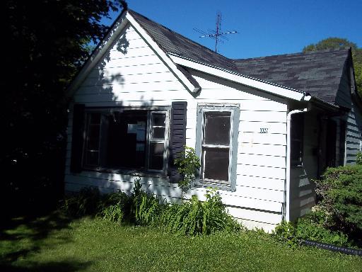 3027 Gilboa Ave., Zion, IL 60099
