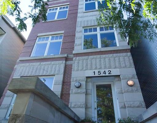 1542 W Diversey Pkwy. #3, Chicago, IL 60614