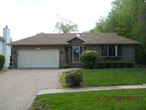 830 Sterling Ave., West Chicago, IL 60185