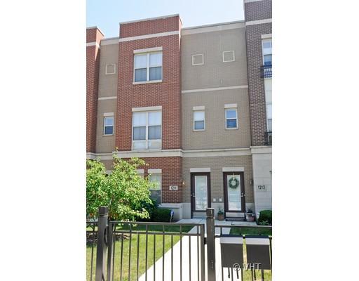 1211 W Grenshaw St., Chicago, IL 60607