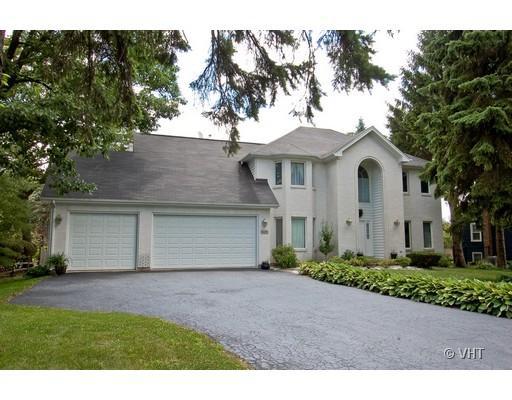6129 Bentley Ave., Willowbrook, IL 60527
