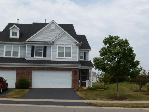 4579 Half Moon Dr. #D, Yorkville, IL 60560