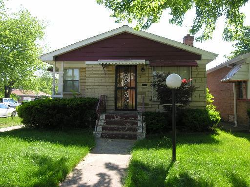 9601 S Calumet Ave., Chicago, IL 60619