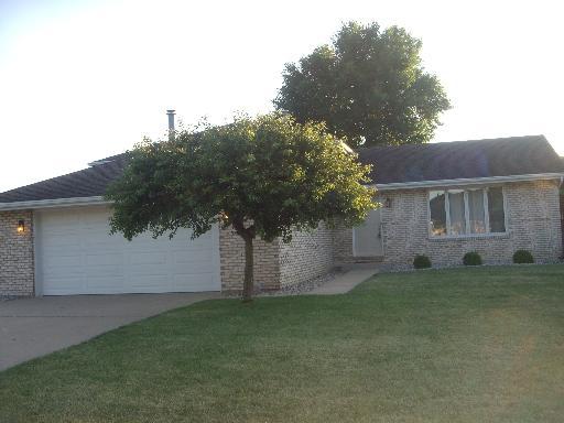 1211 Briarcrest Dr., Ottawa, IL 61350