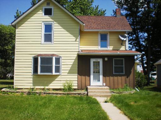 206 E Oak St., Manlius, IL 61338