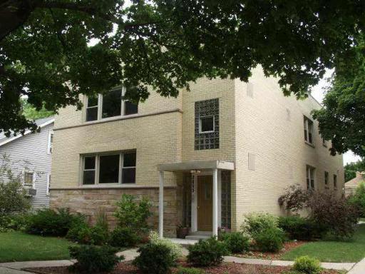 2655 W Lunt Ave., Chicago, IL 60645