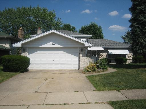 16629 Kimbark Ave., South Holland, IL 60473