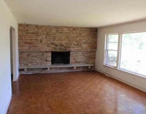 23W080 Sidney Ave., Glen Ellyn, IL 60137