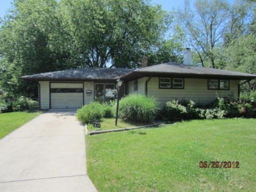 317 28th St., Rockford, IL 61108