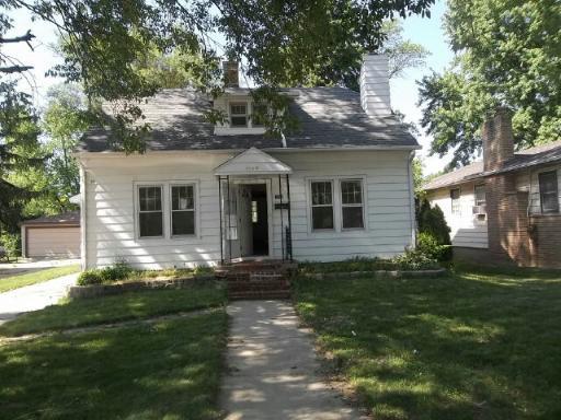 1009 Prairie St., Aurora, IL 60506
