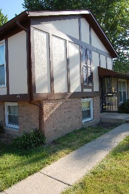 166 Williamsburg Rd., Country Club Hills, IL 60478