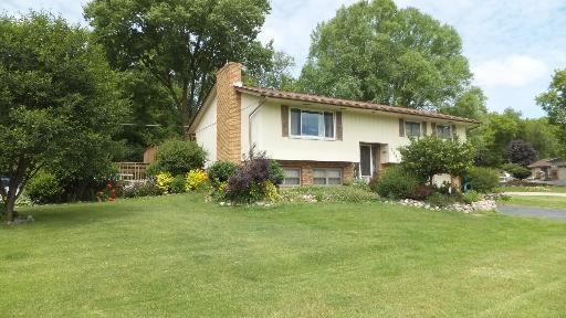 4164 Shorewood Dr., Rockford, IL 61101