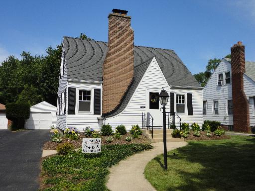 426 S Cornell Ave., Villa Park, IL 60181