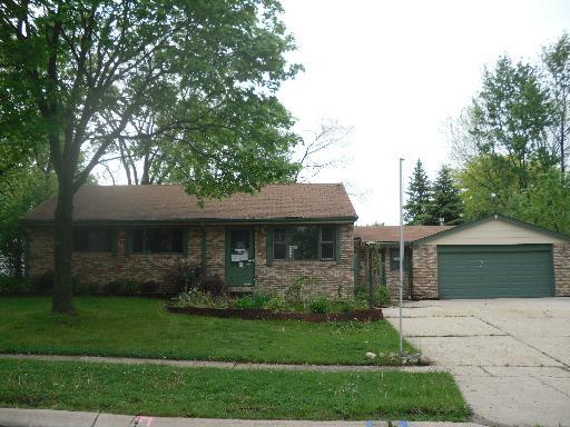 304 Chase Ter., Streamwood, IL 60107