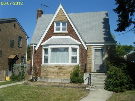 3235 N New England Ave., Chicago, IL 60634