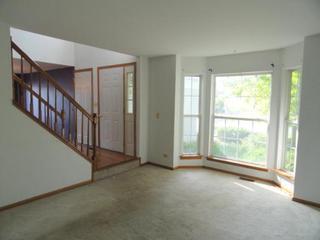 2372 Sunrise Dr., Round Lake Beach, IL 60073