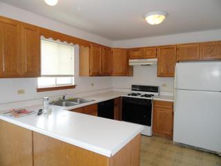 2372 Sunrise Dr., Round Lake Beach, IL 60073