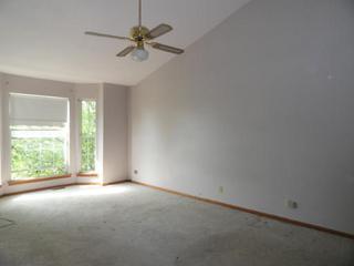 2372 Sunrise Dr., Round Lake Beach, IL 60073