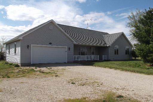 1279 Locust Rd., Lee, IL 60530