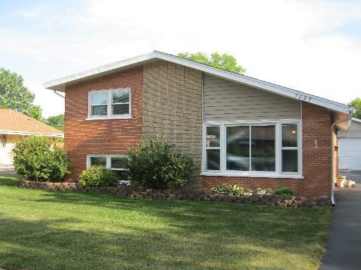 7027 174th Pl., Tinley Park, IL 60477