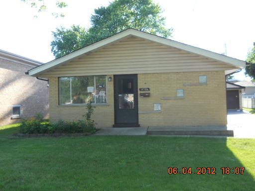 14506 Karlov Ave., Midlothian, IL 60445