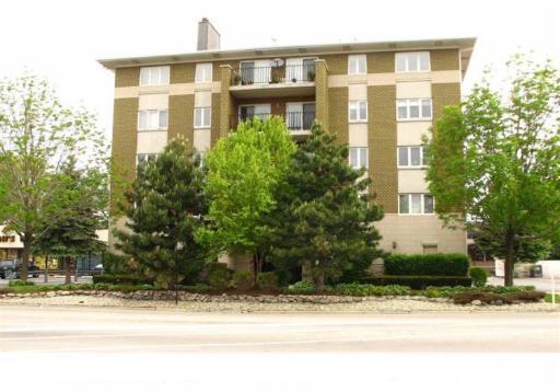 6320 W Higgins #303, Chicago, IL 60630