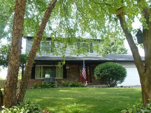 9205 Arthur St., Crystal Lake, IL 60014