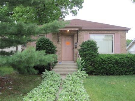 1018 W Atlantic Ave., Waukegan, IL 60085