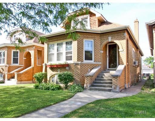 5824 N Manton, Chicago, IL 60646