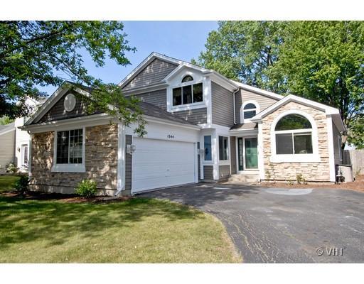1544 Bur Oak Cir., Aurora, IL 60506