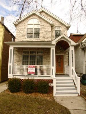 2416 W Berteau Ave., Chicago, IL 60618