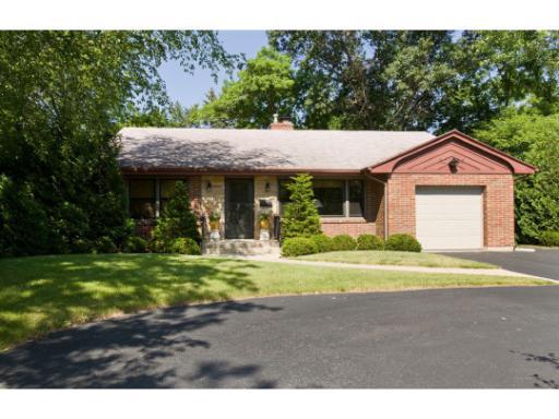 1842 Parkview Ave., Rockford, IL 61107