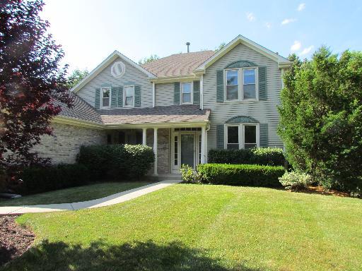 1094 Saint Clair Ln., Vernon Hills, IL 60061
