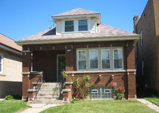 5422 W Melrose St., Chicago, IL 60641