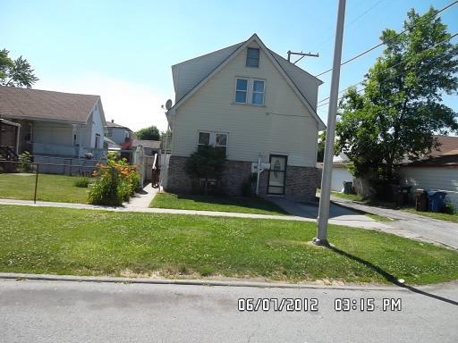 12118 Gregory St., Blue Island, IL 60406