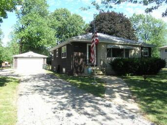 1S285 Myrtle Ave., Oak Brook Terrace, IL 60181