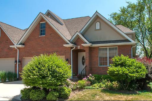 1236 Connamara Ct., Westmont, IL 60559