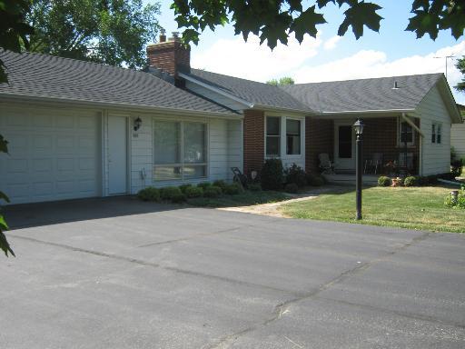 303 Jefferson Ave., Big Rock, IL 60511