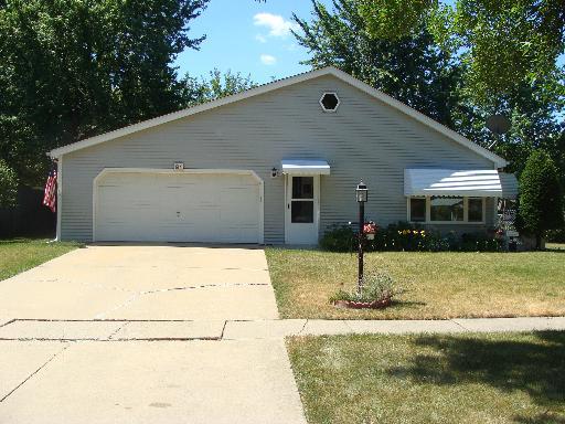 91 Fernwood Rd., Montgomery, IL 60538
