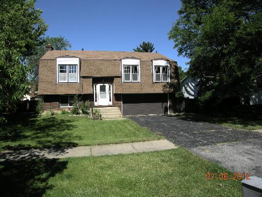 1431 Vermont Ave., Rolling Meadows, IL 60008