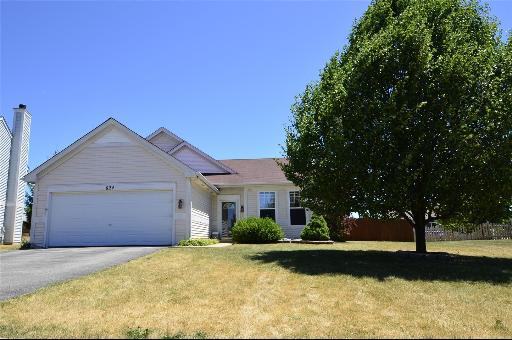 624 Chesterfield Ln., North Aurora, IL 60542